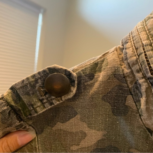 Women’s Blanc Noir Distressed Camo Jacket - Picture 7 of 13